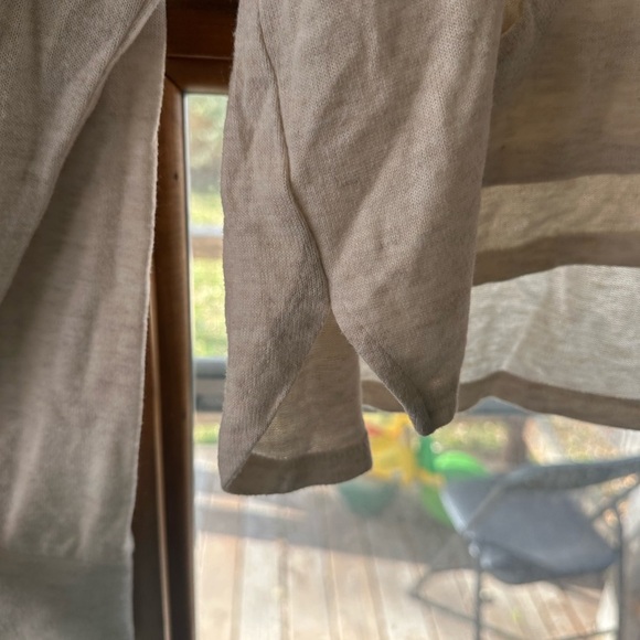 Old Navy Oatmeal Long Sleeve w/ Hood Size L - Picture 2 of 5